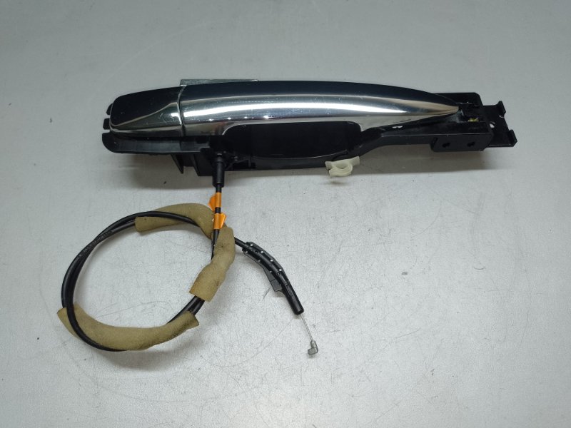 Ручка двери наружная передняя правая NISSAN SENTRA B17 12-21 2018 1.8 MRA8DE 82640-9N00A Б/У