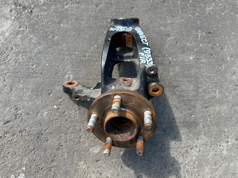 Запчасть кулак поворотный правый FORD TRANSIT CONNECT 13-24 2019 2.0 C20HDEX KV6Z-3K185-A Б/У Кулак поворотный правый FORD TRANSIT CONNECT 13-24 2019 2.0 C20HDEX KV6Z-3K185-A Б/У