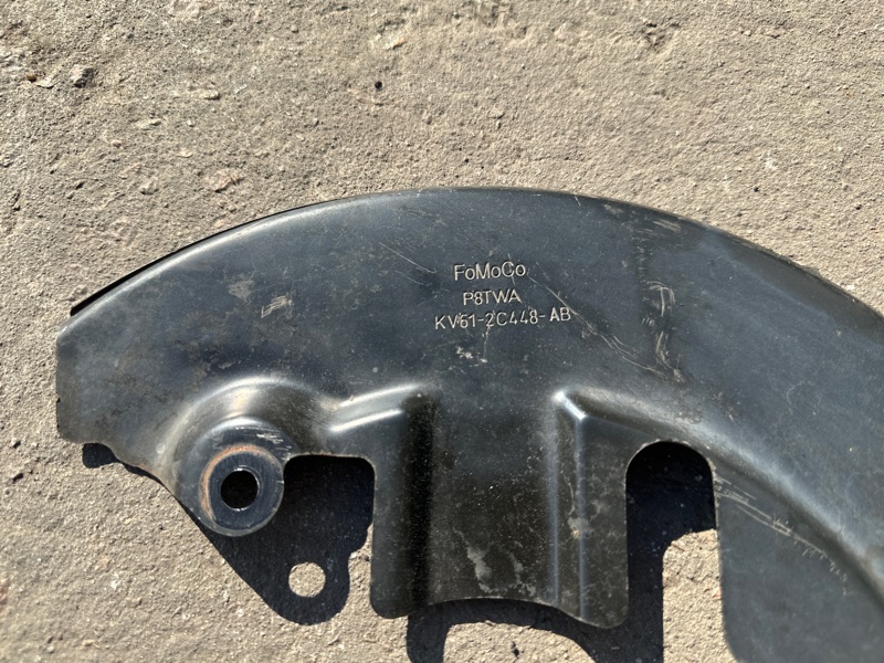 Защита тормозного диска передняя правая FORD TRANSIT CONNECT 13-24 2.0 C20HDEX