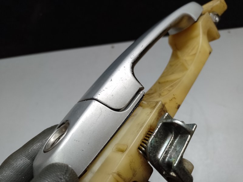 Ручка двери наружная передняя левая HYUNDAI ACCENT MC 06-10 1.6 G4ED Ручка двери наружная передняя левая HYUNDAI ACCENT MC 06-10 1.6 G4ED