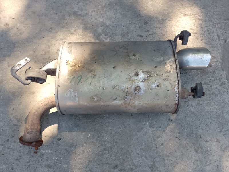 Глушитель правый TOYOTA CAMRY 40 06-11 2009 3.5 2GR-FE 17430-0P061 Б/У