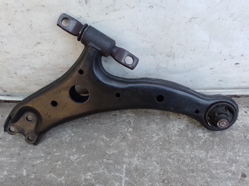Рычаг передней подвески нижний правый CAMRY 40 06-11 2009 3.5 2GR-FE