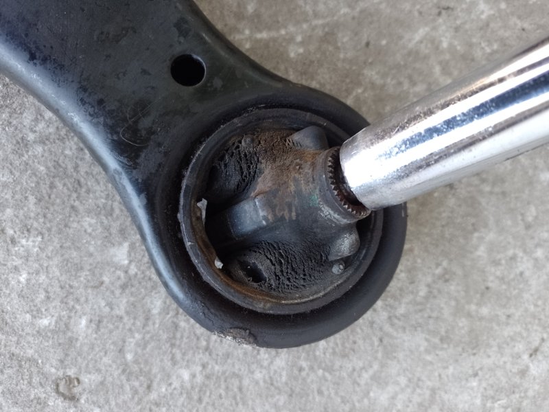 Рычаг передней подвески нижний передний левый TOYOTA CAMRY 40 06-11 3.5 2GR-FE