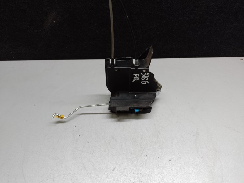 Замок двери передний правый HYUNDAI ACCENT MC 06-10 1.6 G4ED