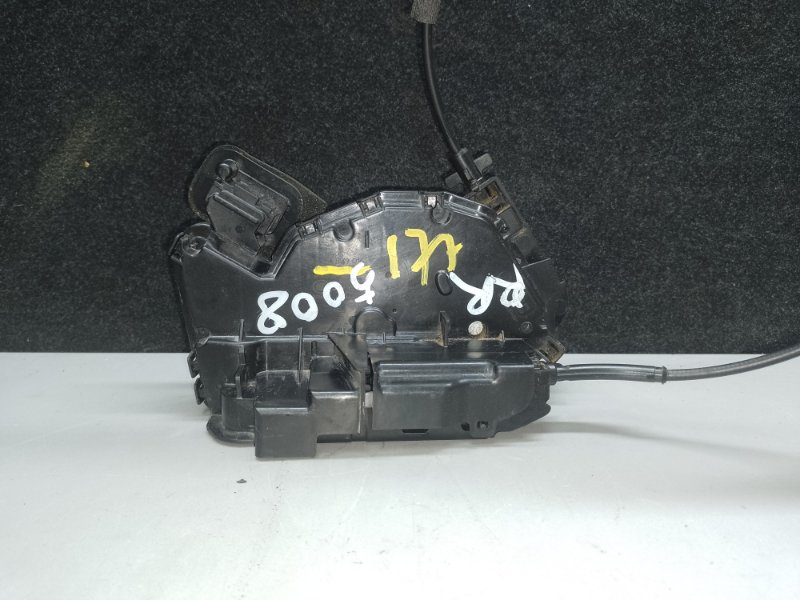 Замок двери задний правый JETTA USA 18- 2020 DJXA 1.4