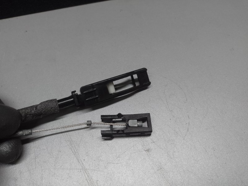 Замок двери задний правый JETTA USA 18- 2020 DJXA 1.4