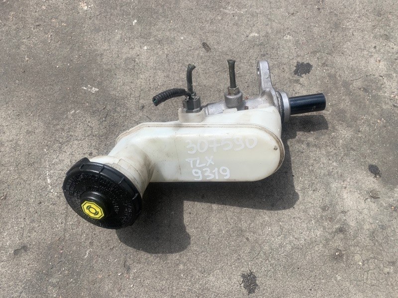 Главный тормозной цилиндр TLX 14-17 2016 2.4 K24W7