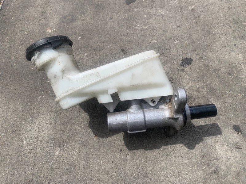 Главный тормозной цилиндр ACURA TLX 14-17 2016 2.4 K24W7 46100-TP6-A12 Б/У