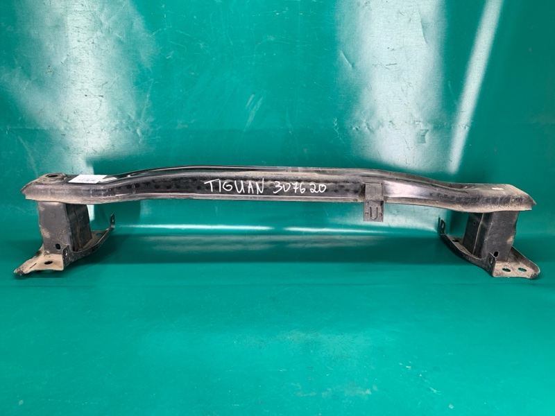 Усилитель переднего бампера VOLKSWAGEN TIGUAN 08-17 2016 2.0 CCTA 5N0807109J Б/У