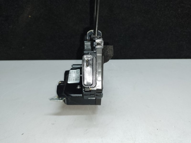 Замок двери передний правый SENTRA B17 12-21 2018 1.8 MRA8DE