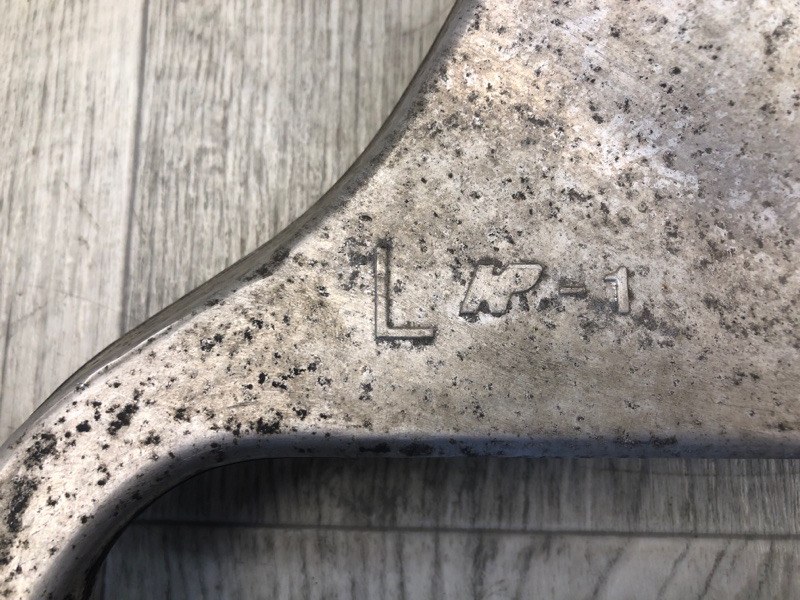 Рычаг задней подвески поперечный верхний левый PATHFINDER R52 12-21 2015 R52 3.5 VQ35DE