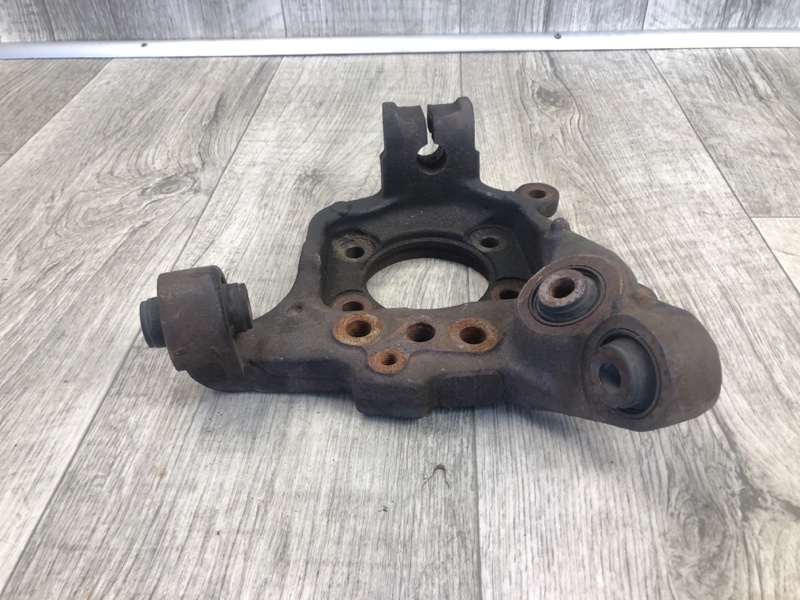 Цапфа задняя левая PATHFINDER R52 12-21 2015 R52 3.5 VQ35DE