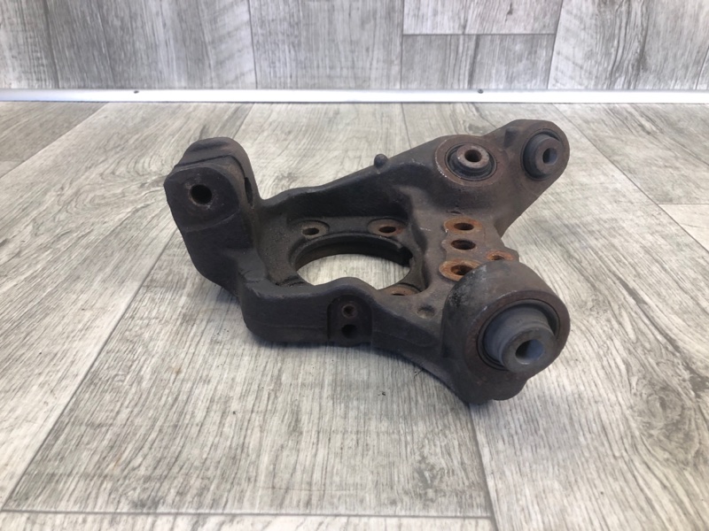 Цапфа задняя левая PATHFINDER R52 12-21 2015 R52 3.5 VQ35DE