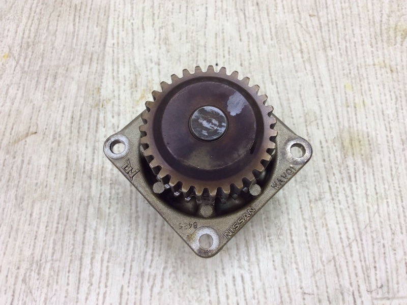 Помпа NISSAN TEANA J32 08-14 2.5 VQ25