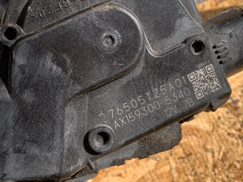 Трапеция стеклоочистителей MDX (YD3) 13-21 2018 3.5 J35Y5