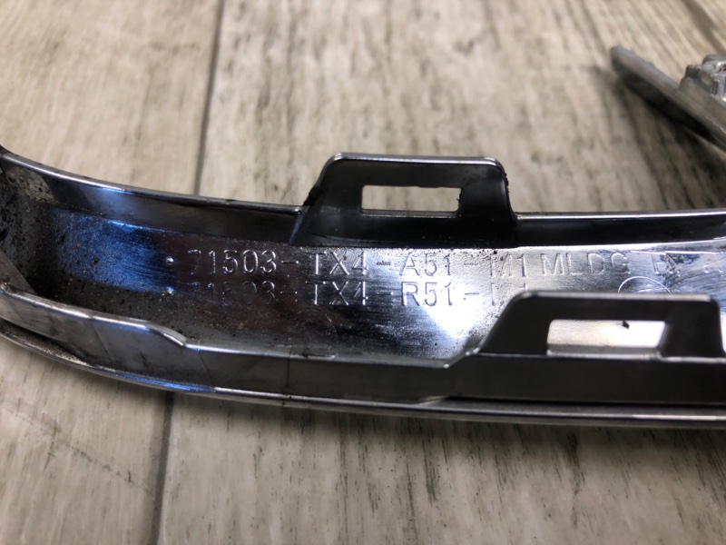 Молдинг бампера задний правый RDX 12-19