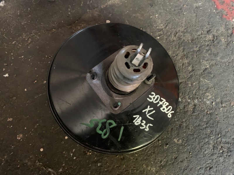 Запчасть вакуумный усилитель тормозов MITSUBISHI OUTLANDER XL 05-13 2006 CW 3.0 6B31 4630A093 Б/У Вакуумный усилитель тормозов MITSUBISHI OUTLANDER XL 05-13 2006 CW 3.0 6B31 4630A093 Б/У