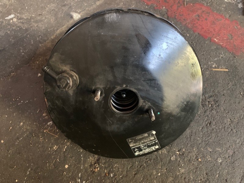 Вакуумный усилитель тормозов MITSUBISHI OUTLANDER XL 05-13 CW 3.0 6B31 Вакуумный усилитель тормозов MITSUBISHI OUTLANDER XL 05-13 CW 3.0 6B31