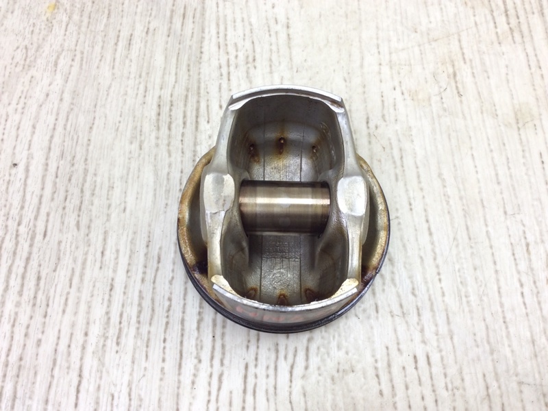 Поршень HYUNDAI ELANTRA AD 16- 2.0 G4NH