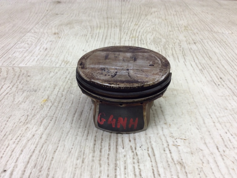 Поршень HYUNDAI ELANTRA AD 16- 2.0 G4NH 23041-2E810 Б/У