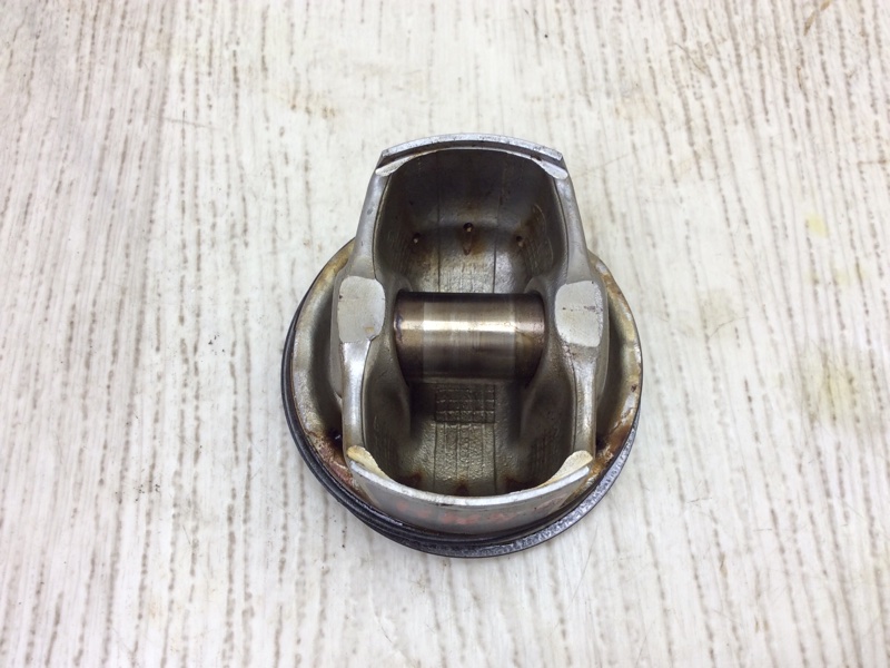 Поршень HYUNDAI ELANTRA AD 16- 2.0 G4NH