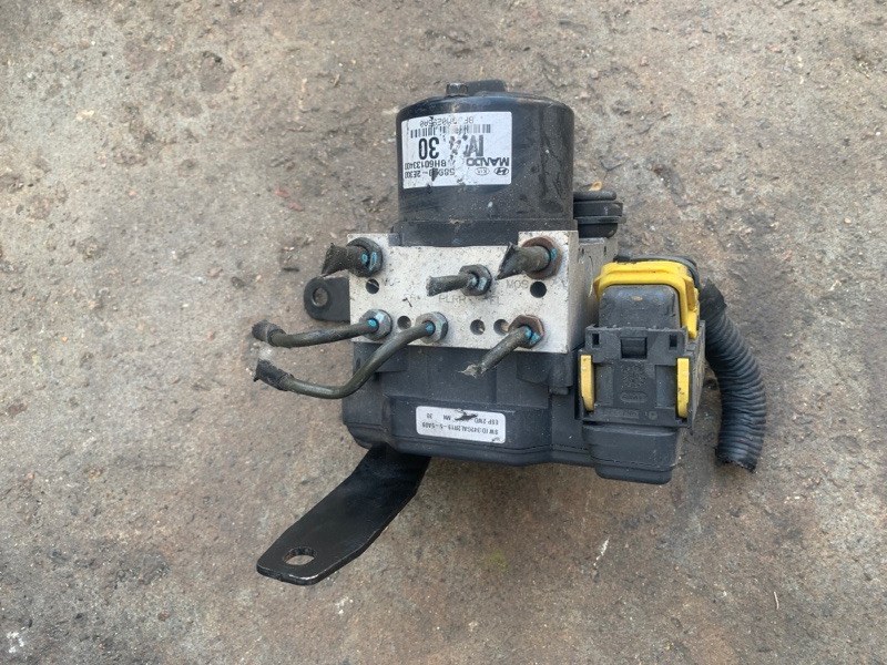 Блок ABS TUCSON 04-10 2006 2.7 G6BA Блок ABS TUCSON 04-10 2006 2.7 G6BA