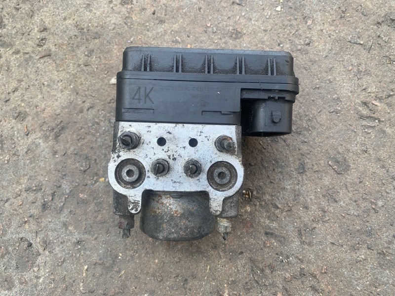 Блок ABS LEXUS ES300 ES330 01-06 2005 3.3 3MZFE 44050-33120 Б/У