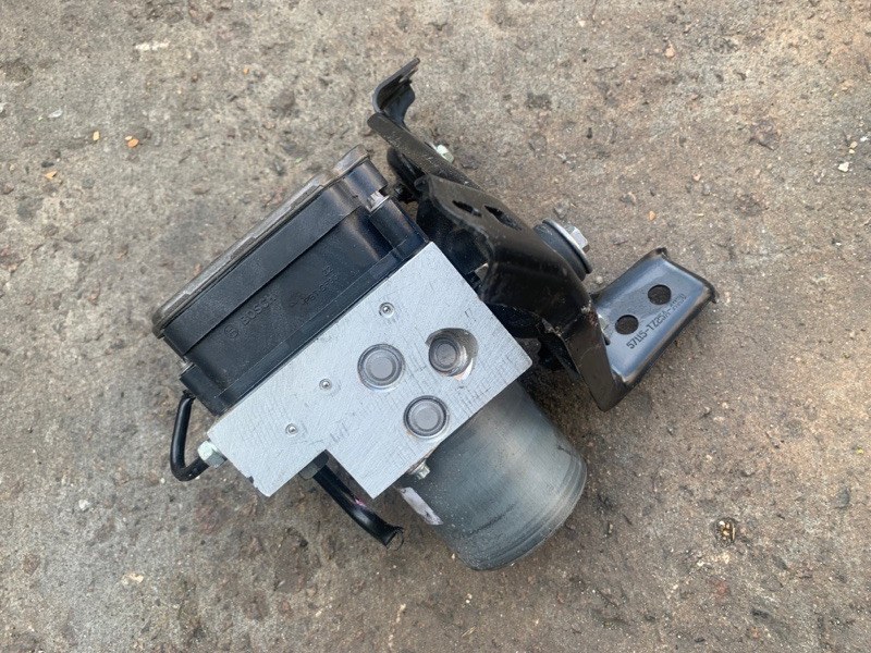 Блок ABS ACURA MDX (YD3) 13-21 2018 3.5 J35Y5 57111-TYR-A14 Б/У