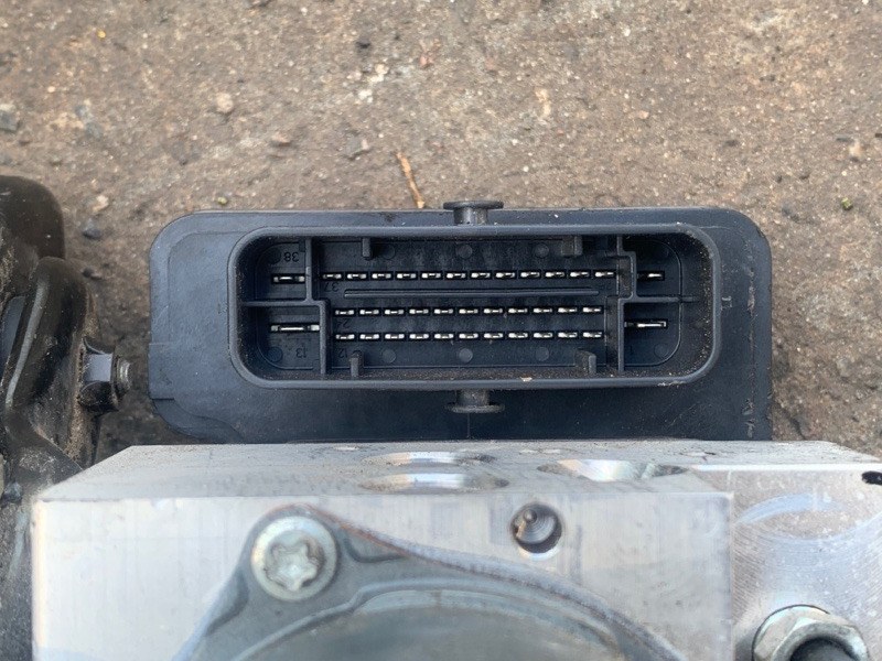 Блок ABS MDX (YD3) 13-21 2018 3.5 J35Y5