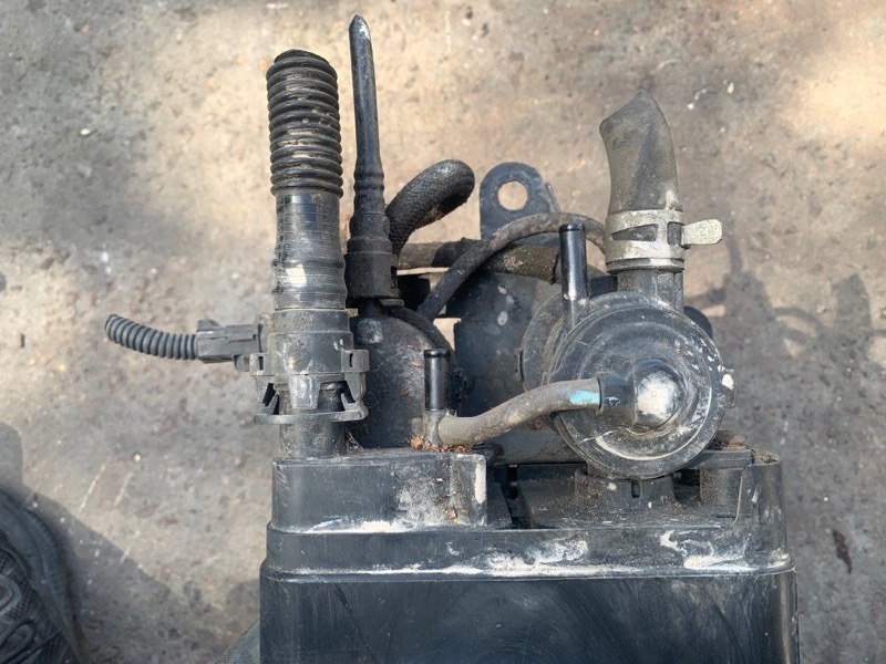 Абсорбер топливный MATRIX 02-08 2002 ZZE132 1.8L 1ZZ-FE