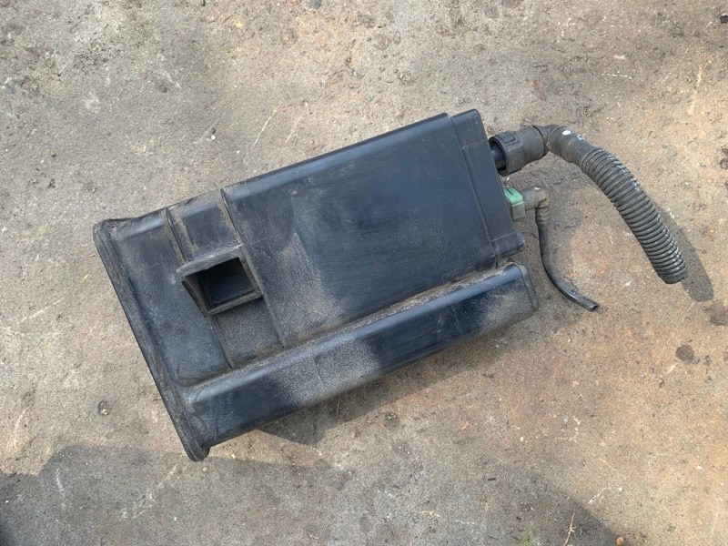 Абсорбер топливный OUTLANDER XL 05-13 2006 3.0 6B31 Абсорбер топливный OUTLANDER XL 05-13 2006 3.0 6B31