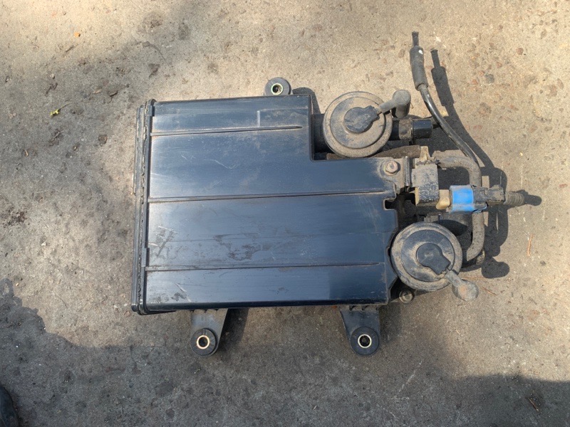 Абсорбер топливный LEXUS LS430 00-06 4.3 3UZFE