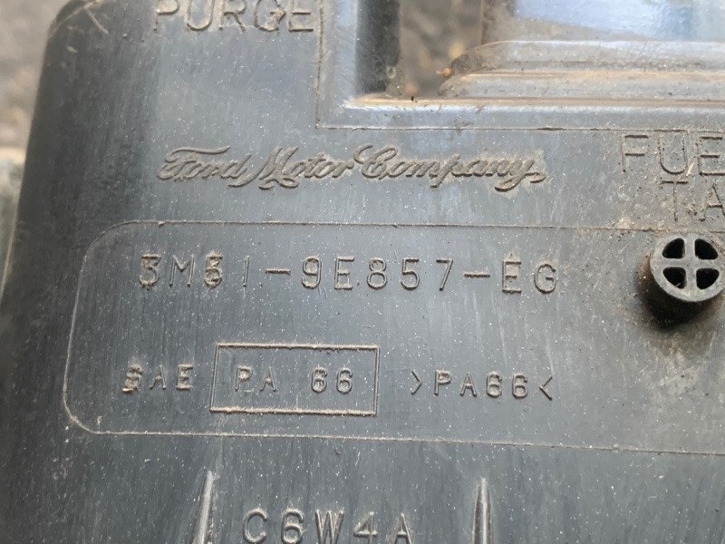 Абсорбер топливный MAZDA 3 BL 09-13 2.5 L (L5-VE) Абсорбер топливный MAZDA 3 BL 09-13 2.5 L (L5-VE)