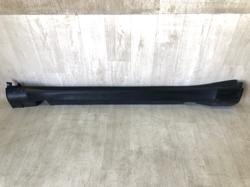 Запчасть накладка порога наружная левая JEEP COMPASS 17-21 2017 2.4 ED6 5UP23RXFAB Б/У Накладка порога наружная левая JEEP COMPASS 17-21 2017 2.4 ED6 5UP23RXFAB Б/У