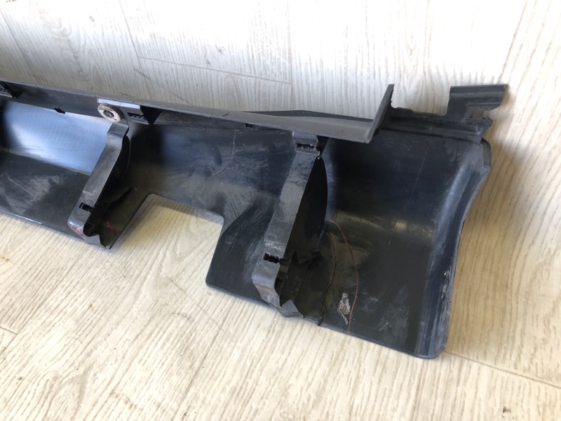 Накладка порога наружная левая COMPASS 17-21 2017 2.4 ED6 Накладка порога наружная левая COMPASS 17-21 2017 2.4 ED6