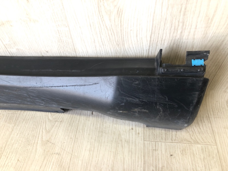 Накладка порога наружная правая COMPASS 17-21 2017 2.4 ED6 Накладка порога наружная правая COMPASS 17-21 2017 2.4 ED6