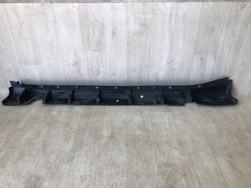 Накладка порога наружная правая COMPASS 17-21 2017 2.4 ED6 Накладка порога наружная правая COMPASS 17-21 2017 2.4 ED6