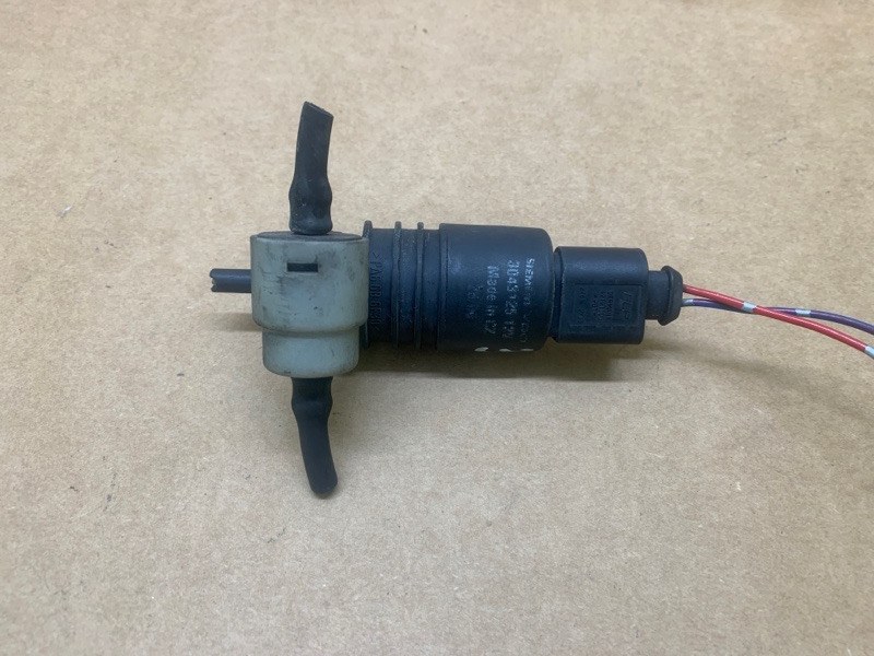 Насос омывателя стекла OUTLANDER XL 05-13 2006 CW 3.0 6B31