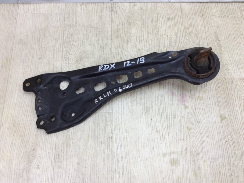 Запчасть рычаг задней подвески продольный левый ACURA RDX 12-19 2015 Внедорожник 3.5L 6 52372-STK-A00 Б/У Рычаг задней подвески продольный левый ACURA RDX 12-19 2015 Внедорожник 3.5L 6 52372-STK-A00 Б/У