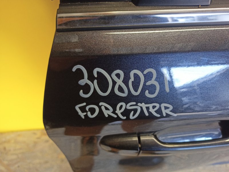 Дверь задняя правая FORESTER 12-19