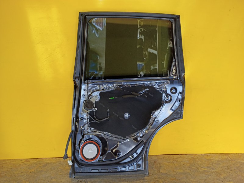 Дверь задняя правая FORESTER 12-19