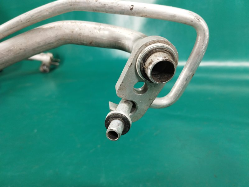 Трубка кондиционера FUSION 14- 2016 2.5L