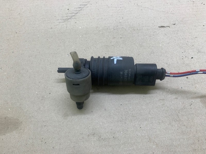 Насос омывателя стекла MITSUBISHI OUTLANDER XL 05-13 3.0 6B31