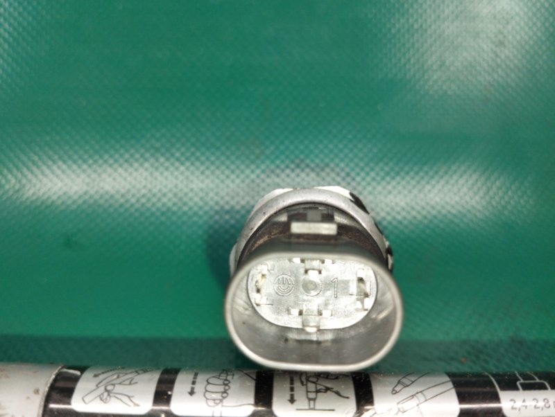 Датчик давления кондиционера MAZDA 6 GG 02-07 2.3