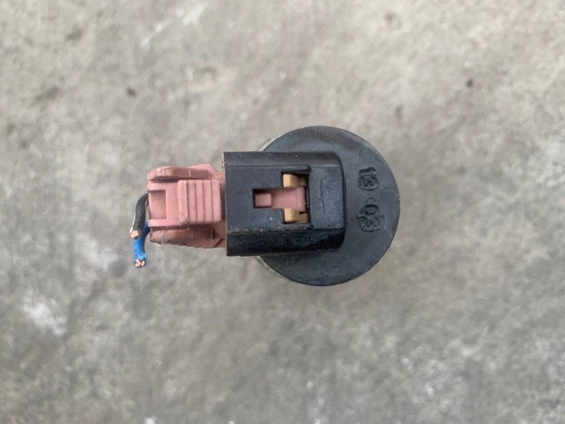 Датчик уровня бачка омывателя SENTRA B17 12-21 2013 1.8 MRA8DE