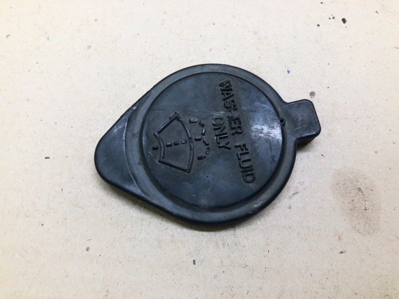 Крышка бачка стеклоомывателя LEXUS ES300 ES330 01-06 2005 3.3 3MZFE 85316-16070 Б/У