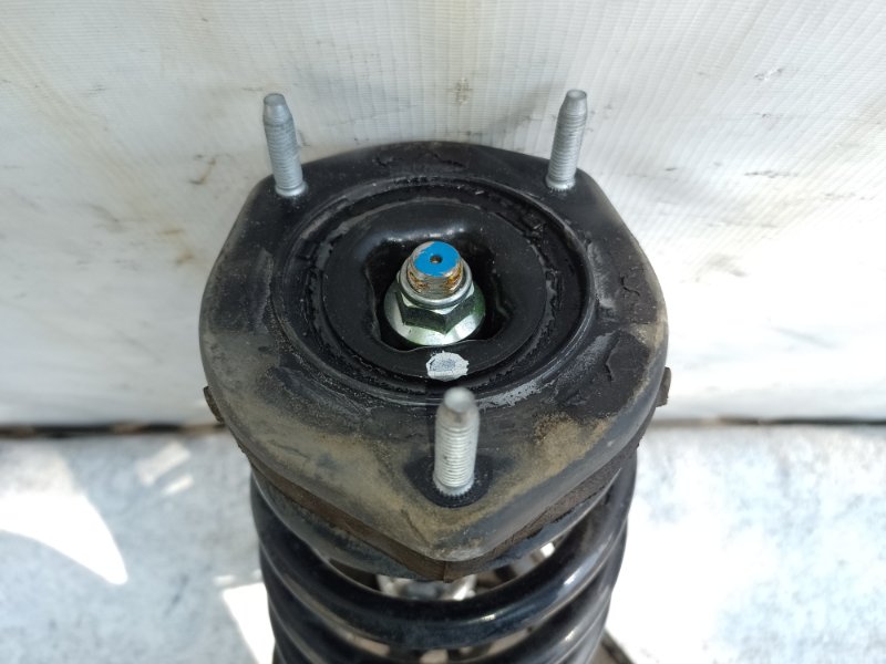 Амортизатор задний левый CAMRY 40 06-11 2008 2.4 2AZ-FXE Амортизатор задний левый CAMRY 40 06-11 2008 2.4 2AZ-FXE