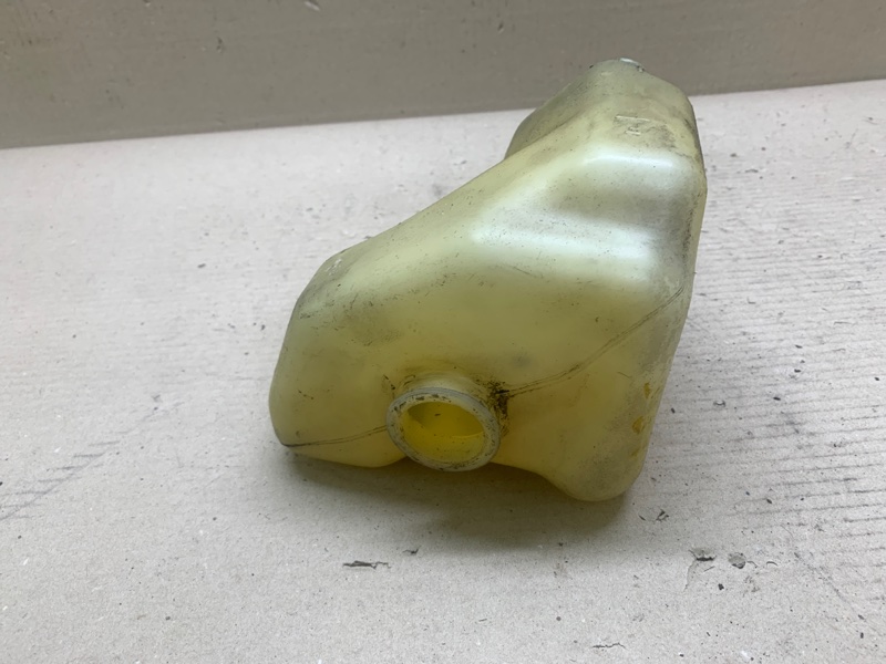 Бачок расширительный ES300 ES330 01-06 2005 3.3 3MZFE