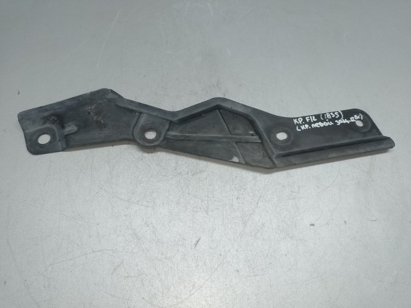 Кронштейн передний левый OUTLANDER XL 05-13 2006 CW 3.0 6B31