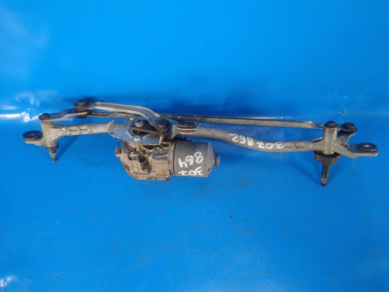 Трапеция стеклоочистителей A6 (C7) 11-18 2011 CGXB 3.0T